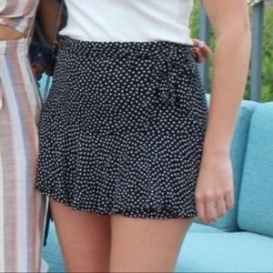 Zara Skort, black with white stars